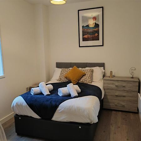 404 Bayard Plaza 2 Bedroom Apartment With Outside Terrace Peterborough Luaran gambar