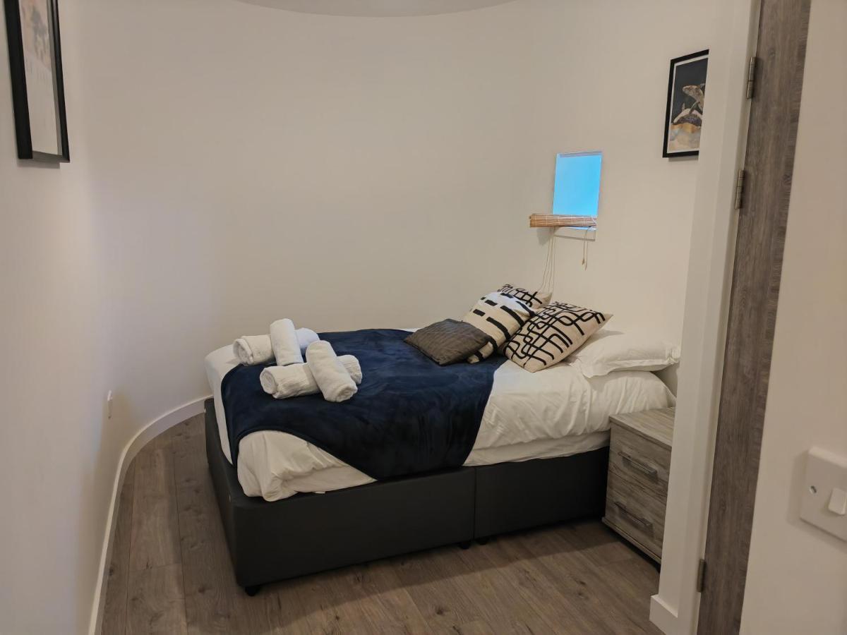404 Bayard Plaza 2 Bedroom Apartment With Outside Terrace Peterborough Luaran gambar