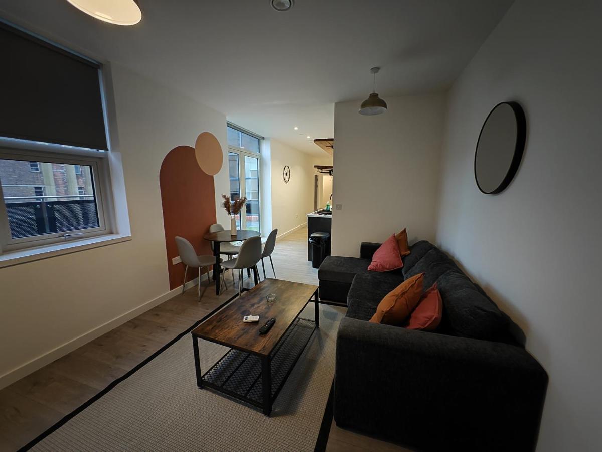404 Bayard Plaza 2 Bedroom Apartment With Outside Terrace Peterborough Luaran gambar