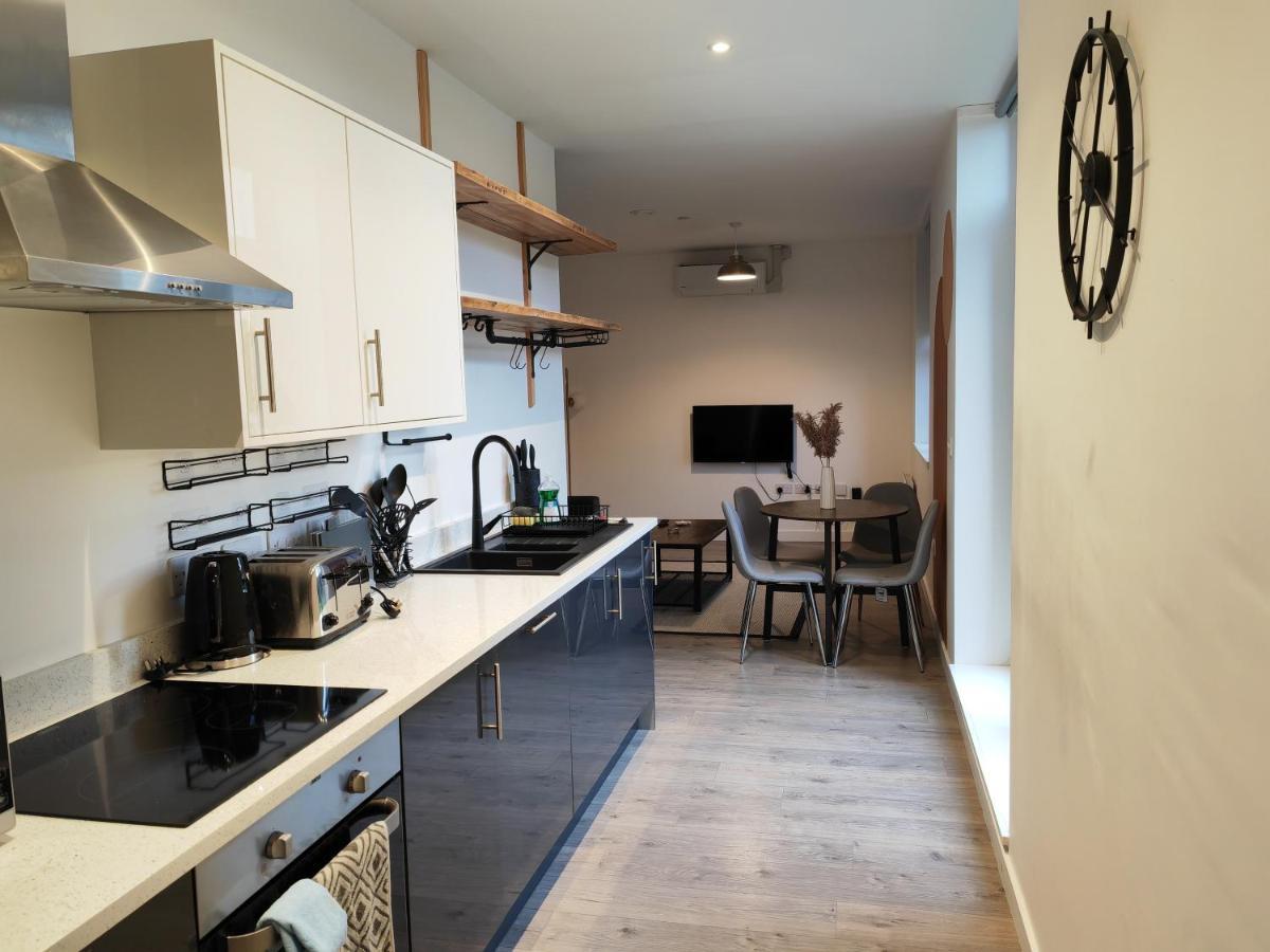 404 Bayard Plaza 2 Bedroom Apartment With Outside Terrace Peterborough Luaran gambar